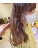 ミルクティーベージュ