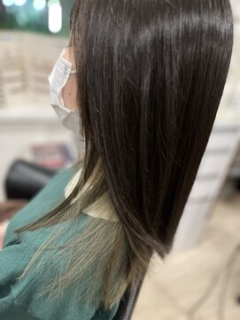 コア フィール ア デイ(COIFFURE A DAY) 【インナーカラーM3Dトリートメント】お得クーポン