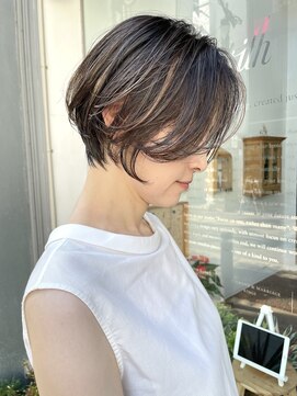 ヌード(NUDE) NUDE前髪なしショートハイライト大人ショートボブくびれショート