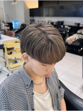 エアー 銀座タワー(AIR) ハイトーン/ツーブロックマッシュスタイル/シルバー