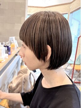 小さなこだわりやお悩みも丁寧にカウンセリング♪印象を決める顔周りのニュアンスを自宅で再現できる＊