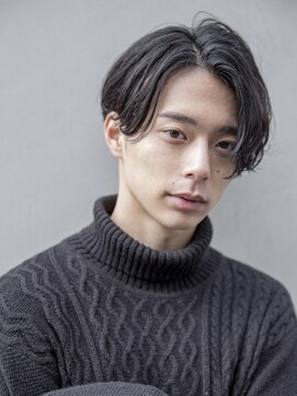 シティ(CITY) 小久保styleフェザーパーマグレーブルーカラー刈り上げショート