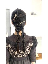 スリー(Three)&nbsp;【Three萩原/大分miya】結婚式お呼ばれスタイル