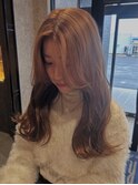 ミルクティーベージュ_ホワイトカラー_レイヤーカット_ワンホン
