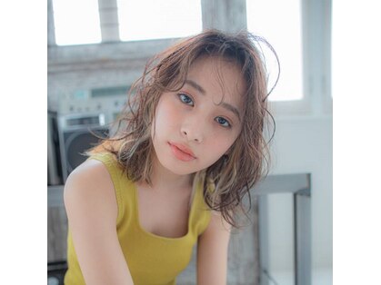 プラスワン(plus+one)の写真
