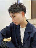 スーツ短髪ツーブロック束感モテる黒髪フェザーパーマt321