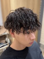 レーヴ(Reve)&nbsp;目黒/品川　スペインカールブルーブラックスパイキーショート