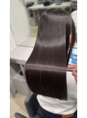 乾かすだけでまとまる美髪ストレート