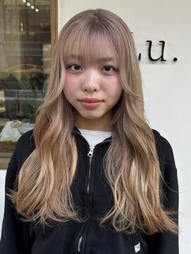 イル(iLu.) ブロンドミルクティーベージュホワイトベージュダブルカラー