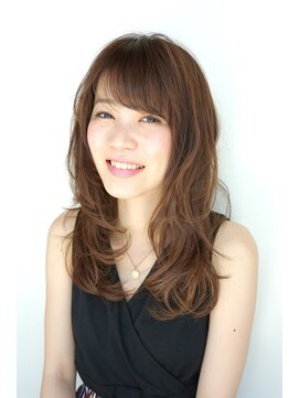 モルーア 錦糸町(Moruadh) コテ巻きロングレイヤー