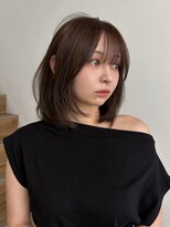 ヨーク(YOKE) レイヤーカットミディアムレイヤーダブルカラーヘーゼルブラウン