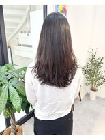 エブリ(evri)&nbsp;髪質改善　カットレイヤー　カラー　前髪カット　縮毛矯正　前髪