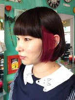 ピエスデシュブー(piece des cheveux)&nbsp;ダークアッシュ x ピンクバイオレットのシンプルボブ