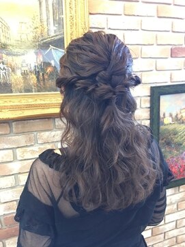 ティンク センター南 (Tink) ふわふわハーフアップ