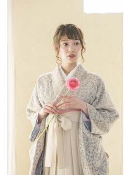 ケアル(Carel) 卒業式袴一式レンタル【水色×ゴールド】フラワーレース☆