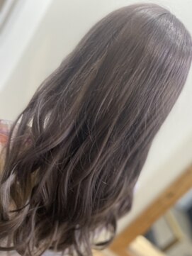 ラビス 浦和(Lovis) デザインカラー/レイヤーカット/ウェットヘア/夏のヘアアレンジ