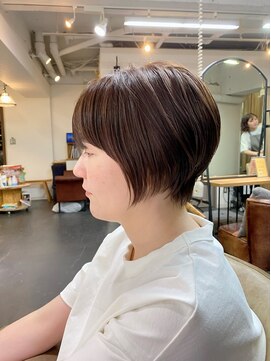 ポタム 東中野(potamu) 前下がりショートボブ