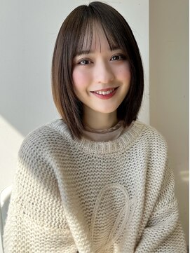 ヴェイン 渋谷(vain) レイヤーボブ　フェイスレイヤー　韓国　イルミナカラー　ボブ