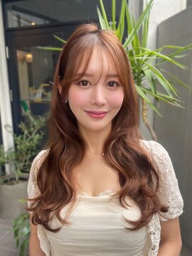 ザ シー 橋本(The C) 小顔に合わせカットフェミニンロングレイヤーメルティーカラー