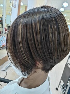 アットヘアー 上里イオン店 ハイライト+カラー
