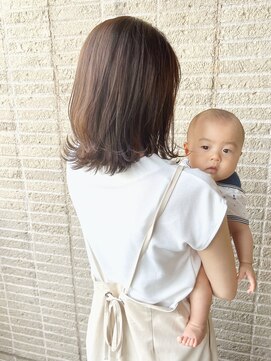 クイントネオリーブ 自由が丘正面口店(quint:neolive) 自由が丘/ミニウルフ/フェザーパーマ/ボブ/ホワイトグレージュ