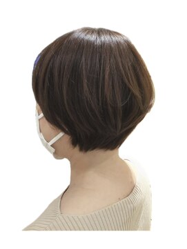アルム(arum) 丸みショートボブ