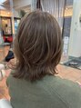 ブルーム コスタ(Blume COSTA)&nbsp;簡単コテ巻きレクチャーもしますのでぜひご相談ください♪