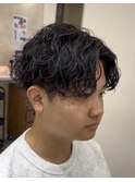 刈り上げセンターパート/波巻きツイストスパイラル/円町