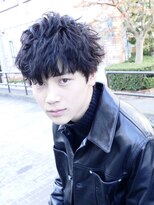 フィフス(fifth) ショートレイヤー ツーブロック くせ毛風パーマ アップバング 56