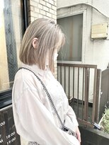 ハグ 横浜(HUG) シャドールーツ　バレイヤージュ　柔らかいミルクティーカラー♪