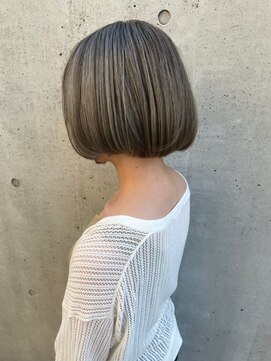 アース 福岡天神赤坂店(HAIR & MAKE EARTH) ハイライトボブ