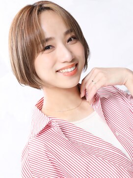 クラッチ 博多(CLUTCH) 大人可愛い小顔美髪ツヤ髪くすみブラウンセンター分けボブAA4