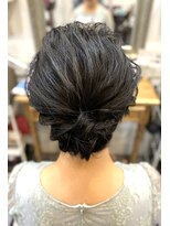 ヘアーサロン ポラリス(POLARIS)&nbsp;飾り無しのシニヨン☆　結婚式等に
