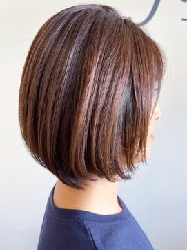 レポヘアー(Repos hair) 10代20代30代ハイライト前下がりショートボブナチュラルブラウン
