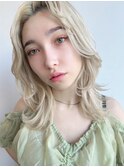 オリーブベージュショートミニボブグレージュブリーチレイヤー