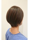 ショートボブ