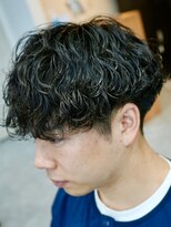 フゥ 宇都宮(FeU)&nbsp;波巻きパーマメンズパーマメンズヘアツーブロックツイストパーマ