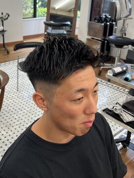 ザデイトウキョウ 表参道 青山(THE DAY TOKYO) 刈り上げショート/メンズカット/大人メンズ/ビジネスヘア