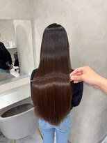 キング 梅田店(K!ng)&nbsp;縮毛矯正髪質改善レイヤーカットトリートメント心斎橋美容室