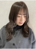 ハイレイヤー×ベージュカラー
