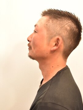 ヘアスタジオヘーフリヒ(HAIR STUDIO HoFLICH) 【ショートの余韻】