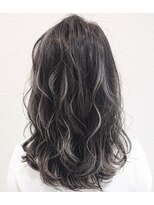 リー ルーチェ 布施(Lee Luce)&nbsp;イメチェン♪フォギーベージュくびれセミディ☆【真栄田】