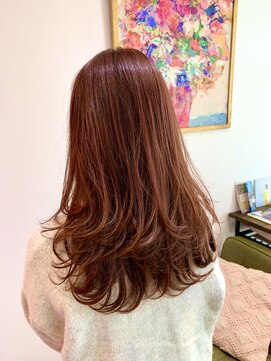 メール(Mer...) 大人可愛いピンクカラー×毛先ワンカール