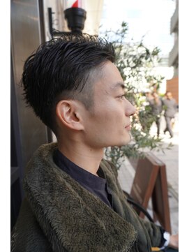 バーバー ヤマミチ(BARBER YAMAMICHI) <理容室>アップバンク 刈り上げ