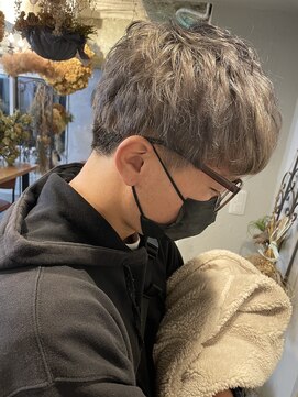 ヘアスタジオニコ(hair studio nico...) メンズグレイシルバー★