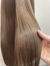 髪質に合わせた種類豊富なトリートメントで本当に必要なトリートメントをご提案する