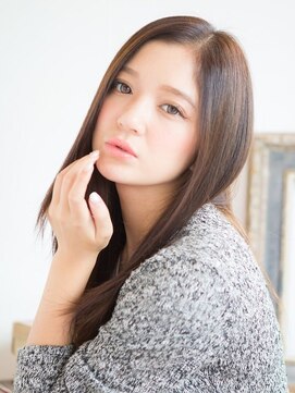 アリシアヘアー(ARISHIA hair) 髪質改善 センターパート 美髪 ロング 【アリシアヘアー 那珂】