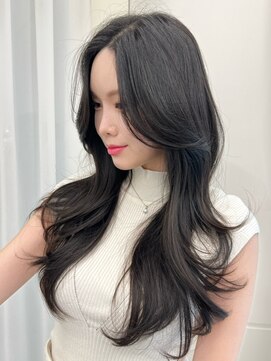 コア 梅田(Core) 髪質改善 艶髪 愛され 韓国風 前髪カット 小顔　梅田