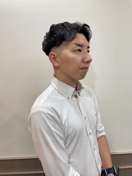 グレイスフルバーバー 赤坂見附店 スキンフェード/ツーブロアップバング