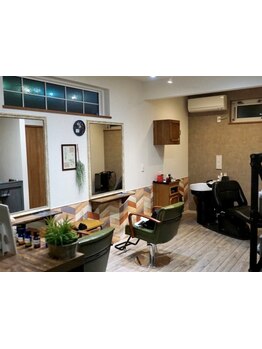 初めてでも緊張しない居心地の良さが魅力◎気さくなスタッフが笑顔でお出迎え！気軽に相談OK！